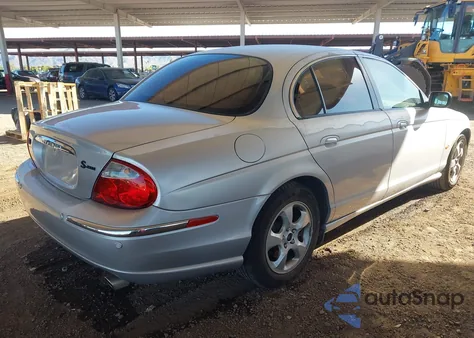 2002 Jaguar S-Type 3.0L V6 from USA, damaged, VIN SAJDA01N02FM22151